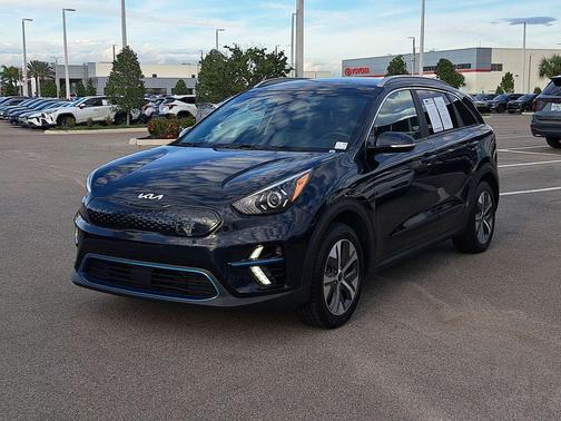 2022 Kia Niro EV EX
