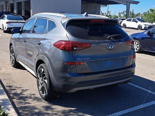 2021 Hyundai TUCSON Sport