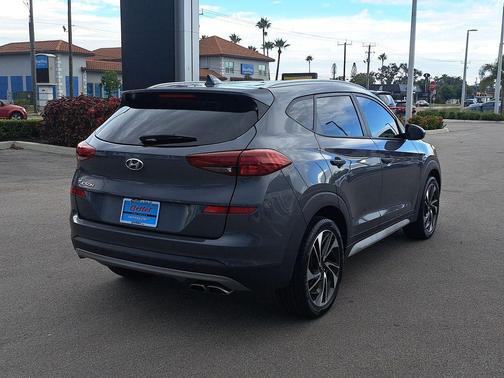 2021 Hyundai TUCSON Sport