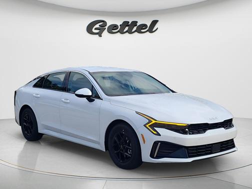 2026 Kia K5 LXS