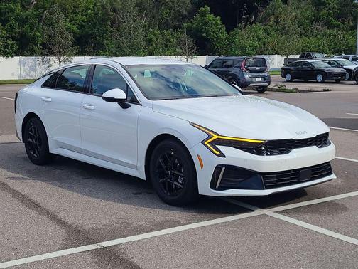 2026 Kia K5 LXS