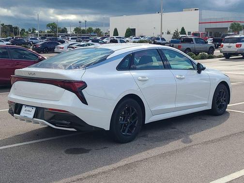 2026 Kia K5 LXS