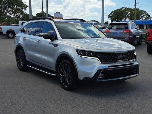 2022 Kia Sorento SX