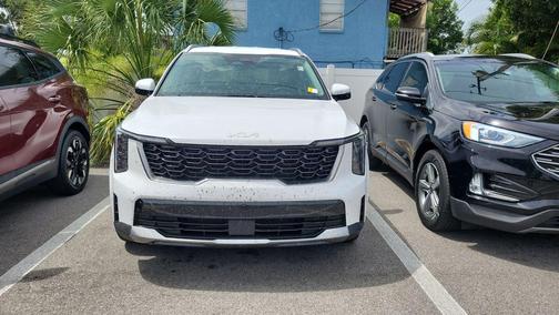 Glacial White Pearl 2024 Kia Sorento S
