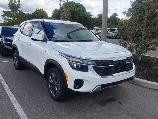 2025 Kia Seltos LX