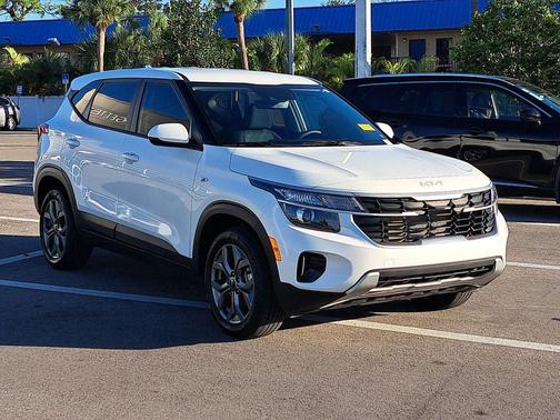 2025 Kia Seltos LX