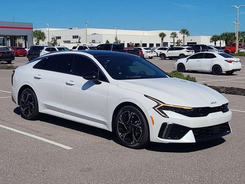 2025 Kia K5 GT-Line