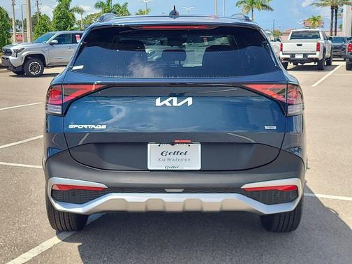 2025 Kia Sportage Hybrid EX