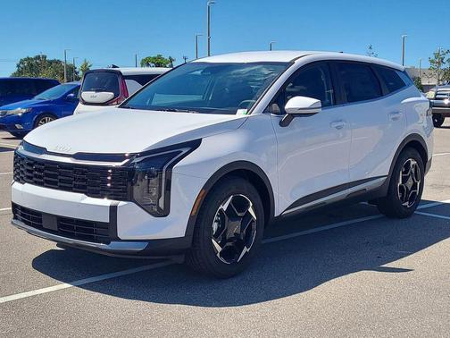 2026 Kia Sportage EX