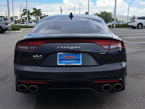 2023 Kia Stinger GT2