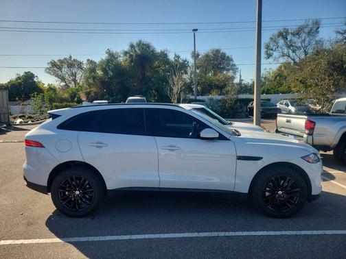 2018 Jaguar F-PACE 35t Prestige
