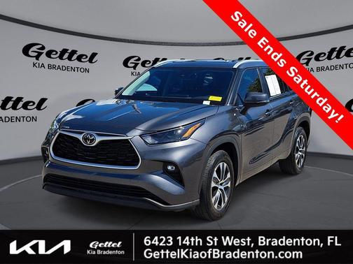 2023 Toyota Highlander XLE