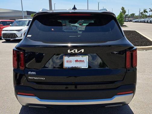 2025 Kia Sorento EX