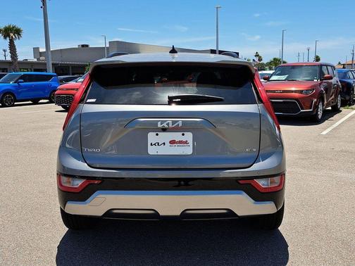 2025 Kia Niro Touring