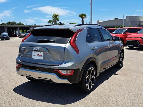 2025 Kia Niro Touring