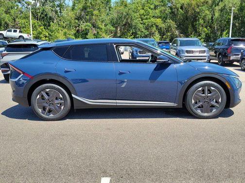 2025 Kia EV6 Light Long Range