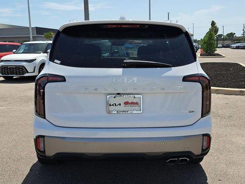 2025 Kia Telluride SX Prestige
