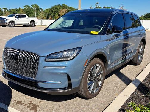 2024 Lincoln Corsair Premiere