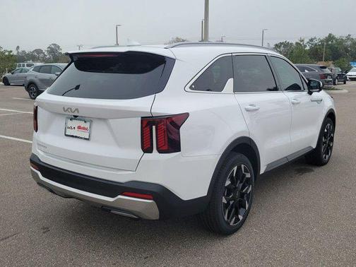 2025 Kia Sorento SX