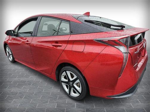 2016 Toyota Prius Three Touring
