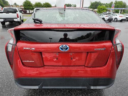 2016 Toyota Prius Three Touring
