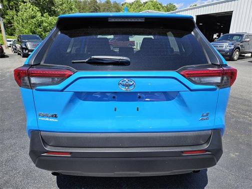 2019 Toyota RAV4 LE