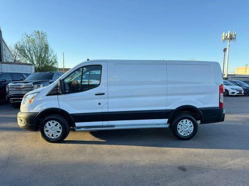 Oxford White 2021 Ford Transit-250 Base