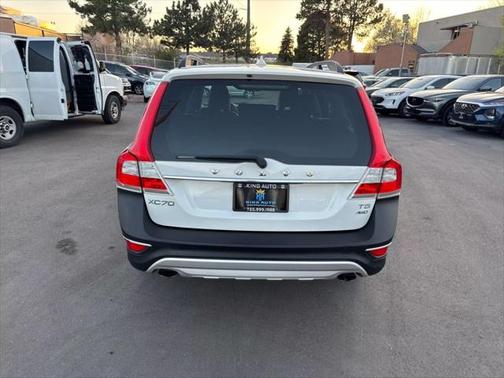 2016 Volvo XC70 T5 Premier