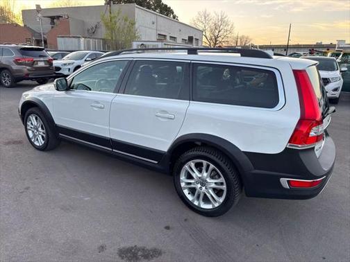 2016 Volvo XC70 T5 Premier