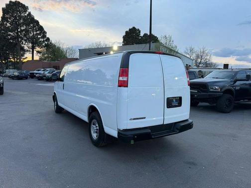 2020 Chevrolet Express 3500 RWD 3500 Extended Wheelbase WT