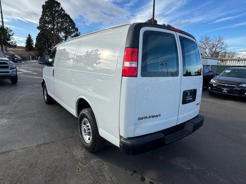 2021 GMC Savana 2500 Work Van