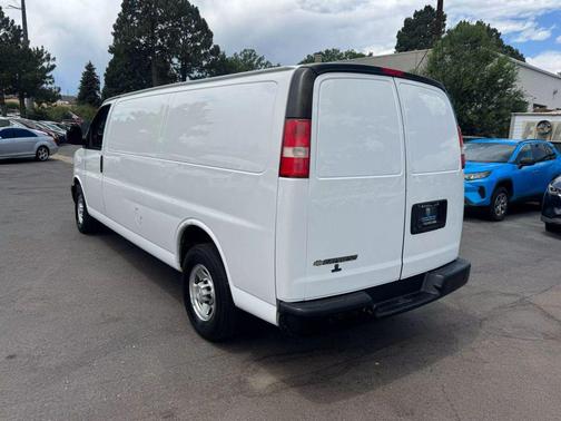 2017 Chevrolet Express 3500 Work Van