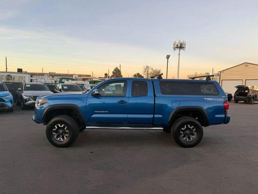 2016 Toyota Tacoma SR5