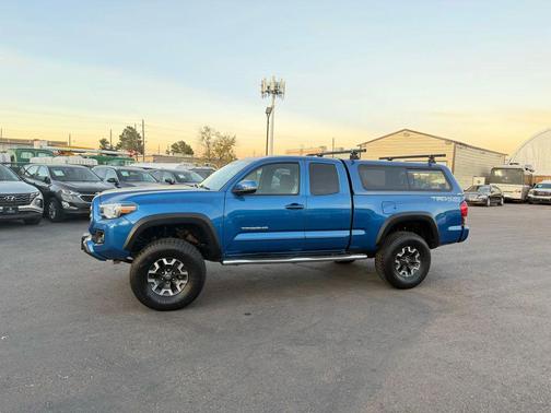2016 Toyota Tacoma SR5