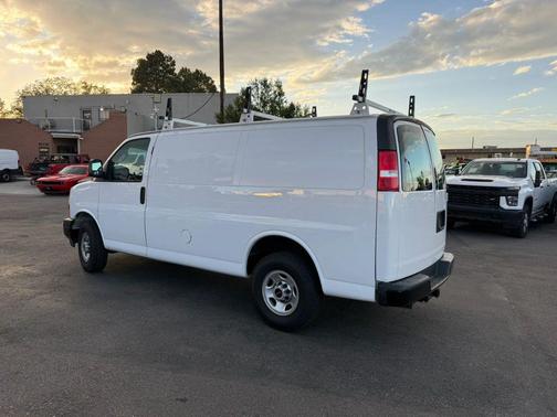Summit White 2021 GMC Savana 2500 Work Van