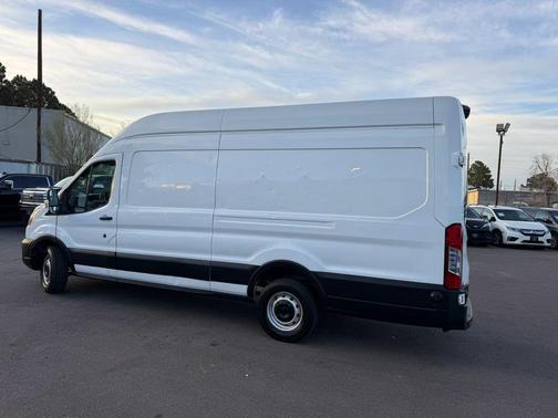 Oxford White 2020 Ford Transit-250 Base