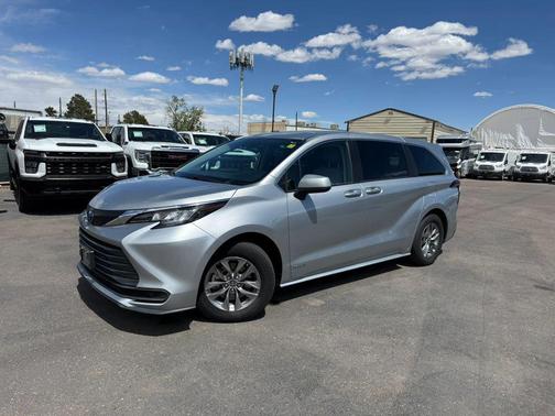 Gray 2021 Toyota Sienna LE