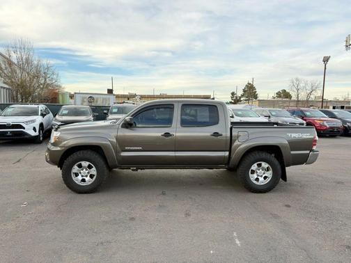 2014 Toyota Tacoma Base