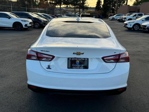 2022 Chevrolet Malibu FWD LT