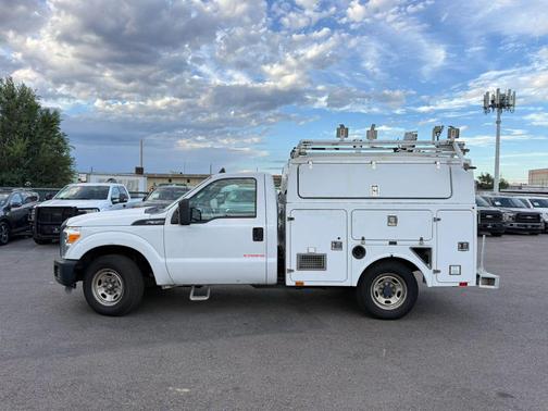 2013 Ford F-350 XL