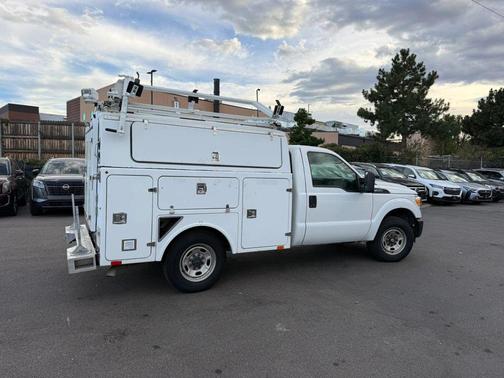 2013 Ford F-350 XL
