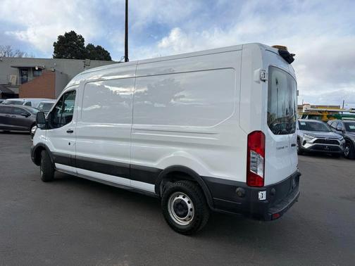 2020 Ford Transit-250 Base
