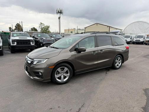 Gray 2018 Honda Odyssey EX