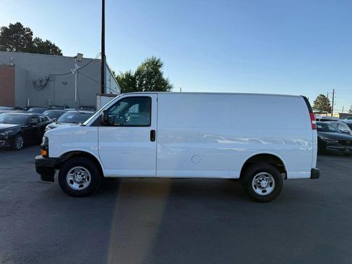 2018 Chevrolet Express 2500 Work Van