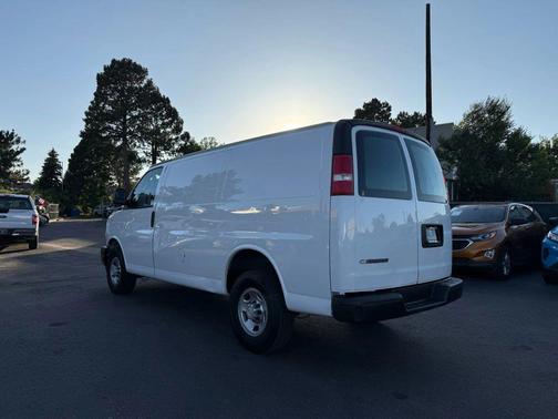 2018 Chevrolet Express 2500 Work Van