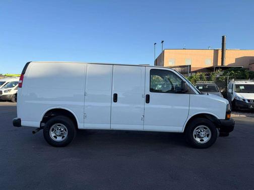 2018 Chevrolet Express 2500 Work Van