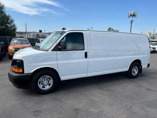 2017 Chevrolet Express 3500 Work Van