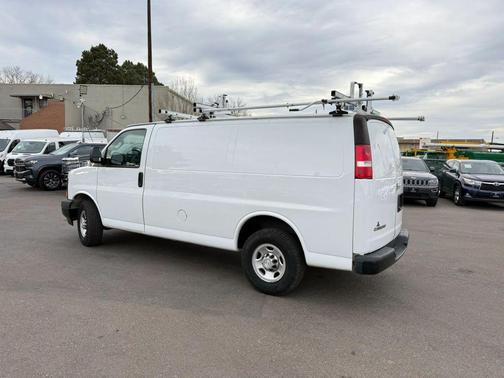 2017 Chevrolet Express 2500 Work Van