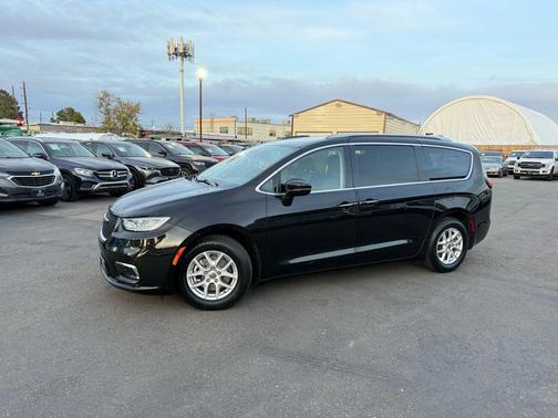 2021 Chrysler Pacifica Touring L