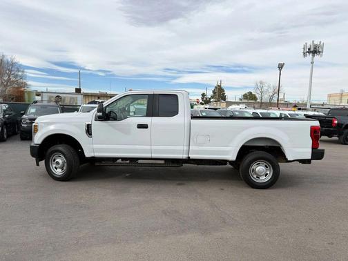 Oxford White 2019 Ford F-250 XL